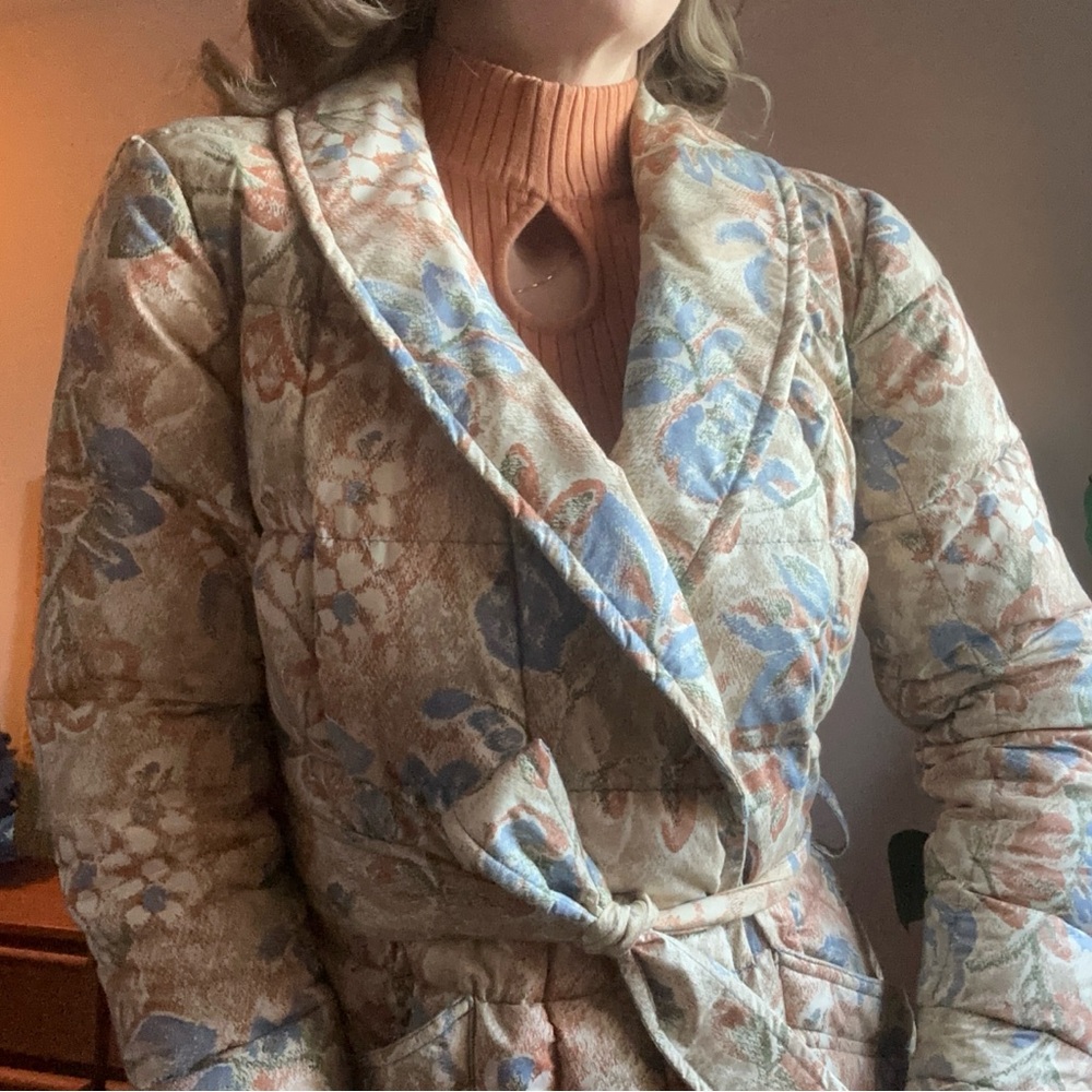 Vintage Eddie Bauer Down Filled Floral PrintFull Length Quilted Coat/House Coat